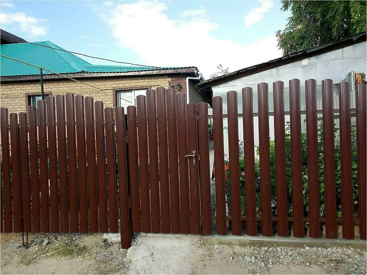забор-ранчо из штакетника 70м фото2 в Сургуте