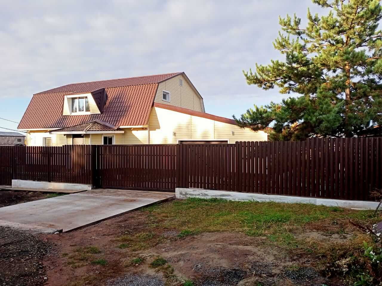 забор из штакетника шоколад фото2 в Сургуте