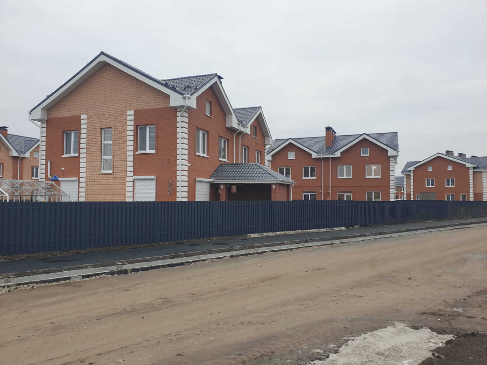 Забор из штакетника 230м Серый Графит фото6 в Сургуте