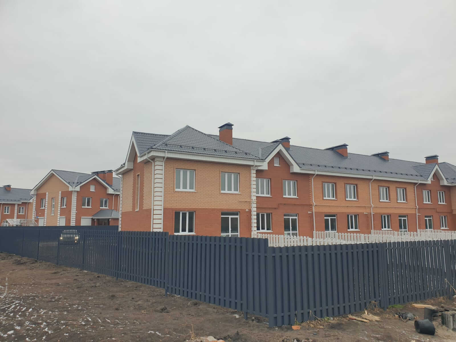 Забор из штакетника 230м Серый Графит фото4 в Сургуте