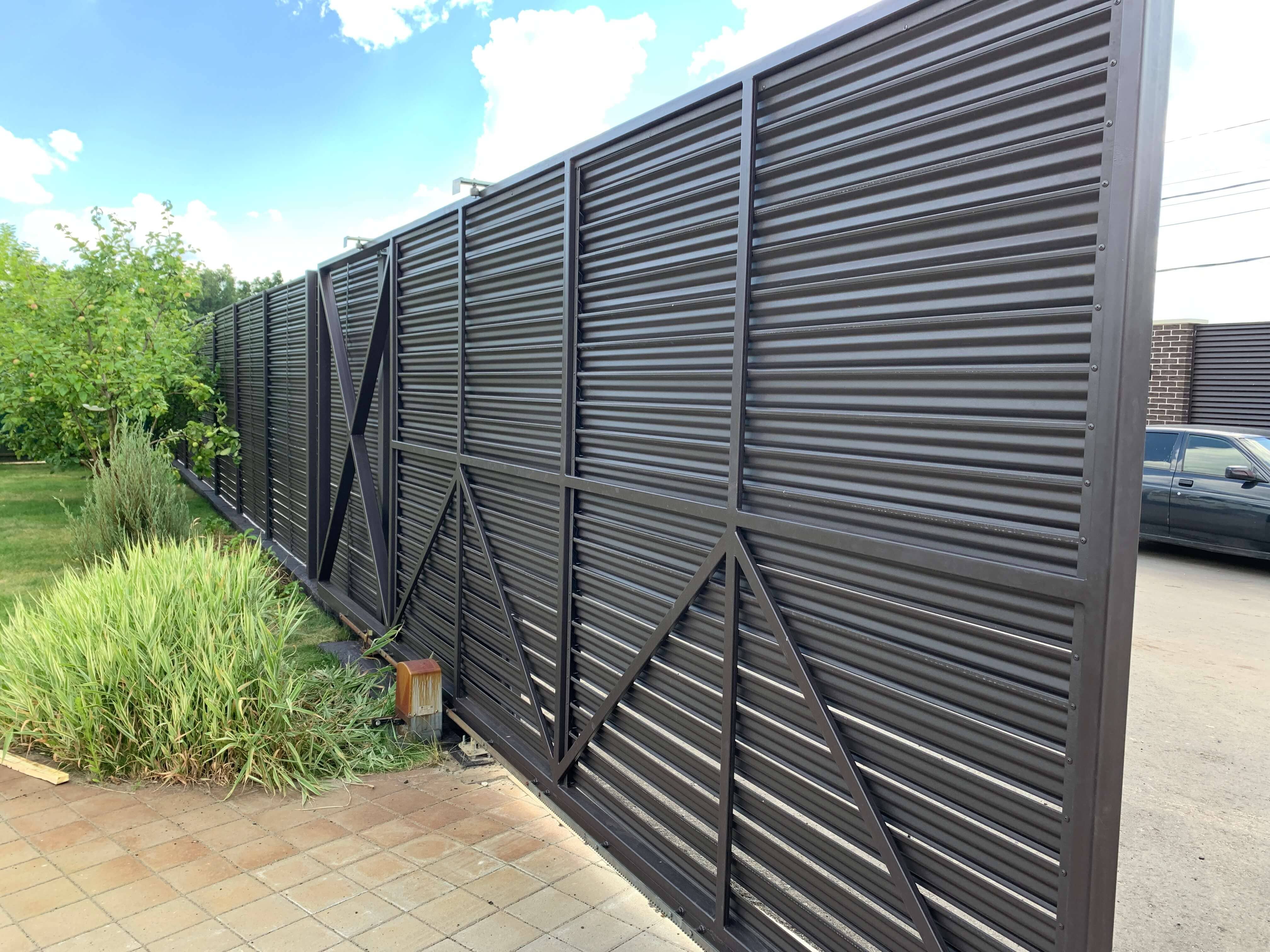 Забор-жалюзи 8019/8019 Горький шоколад двухсторонний фото7 в Сургуте