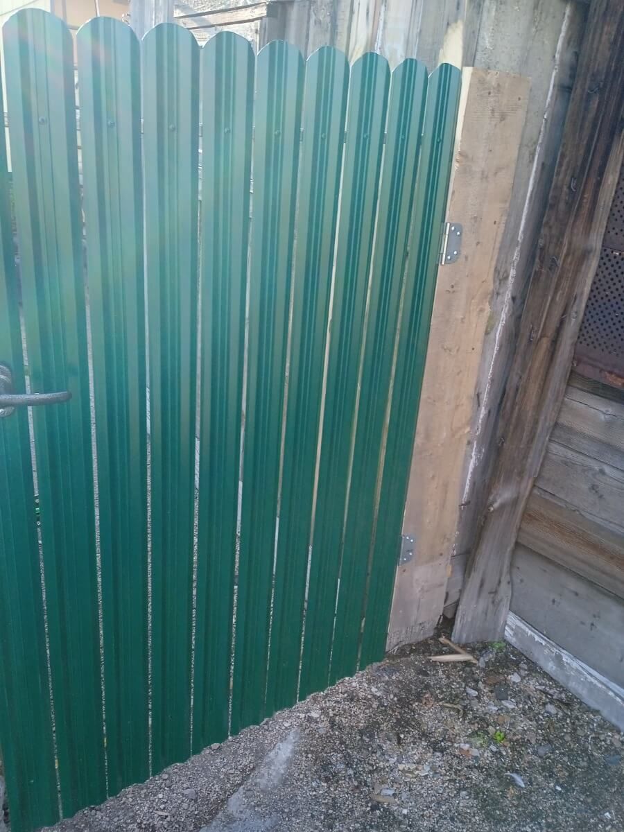 Калитка из штакетника ЭКО-М RAL6005/6005 Зеленый Мох двусторонний фото 1 в Сургуте