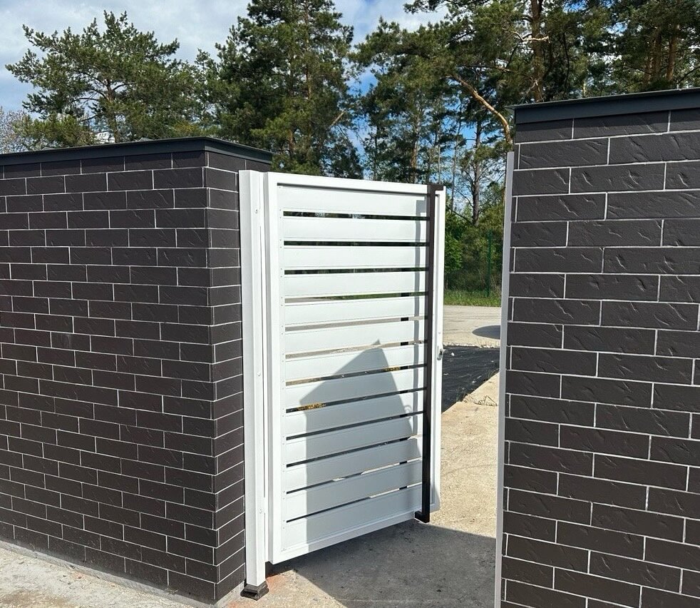 Калитка из металлопланкена RAL9003 Белый фото 4 в Сургуте