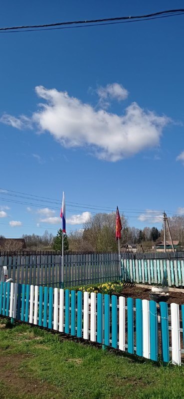 Забор из евроштакетника 16м RAL5021 Морская Волна, RAL9003 Белый фото 2 в Сургуте